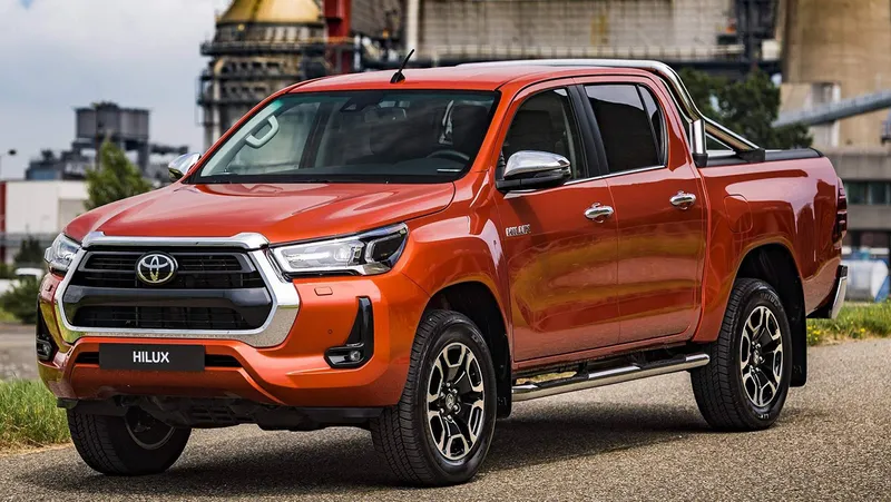 Nova Toyota Hilux já é vendida por até R$ 250 mil. Veja preços e versões