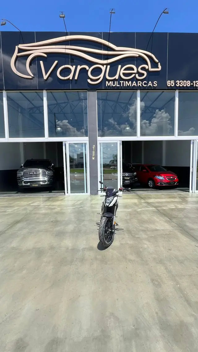 Carro Aima Solo 2025 Solo