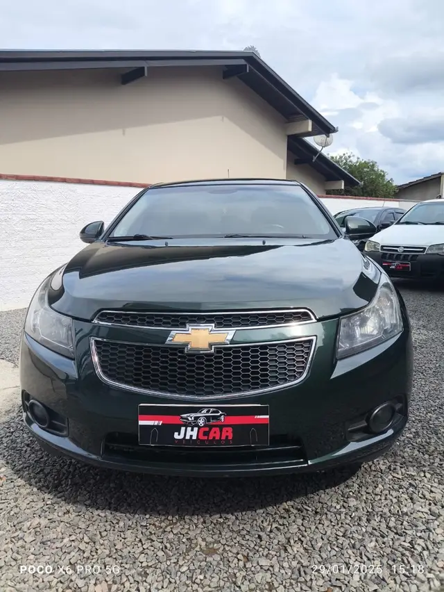 Carro Chevrolet Cruze 2012 LT 1.8 16V Ecotec (Flex)