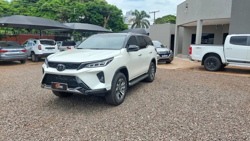 Toyota SW4 Diamond  2.8 turbodiesel 7L 4x4 (Aut)