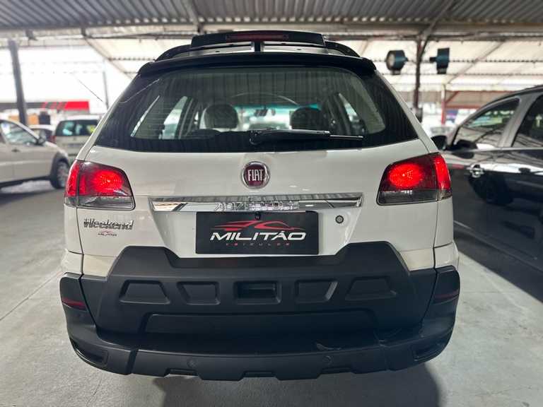 alt=