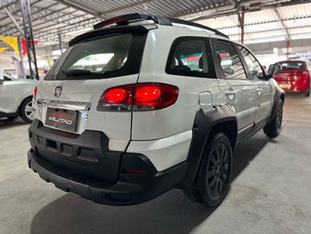 Weekend Adventure Locker 1.8 8V (Flex)