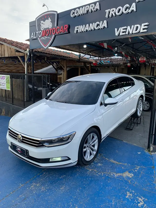 Carro Volkswagen Passat 2018 Highline 2.0 TSI DSG