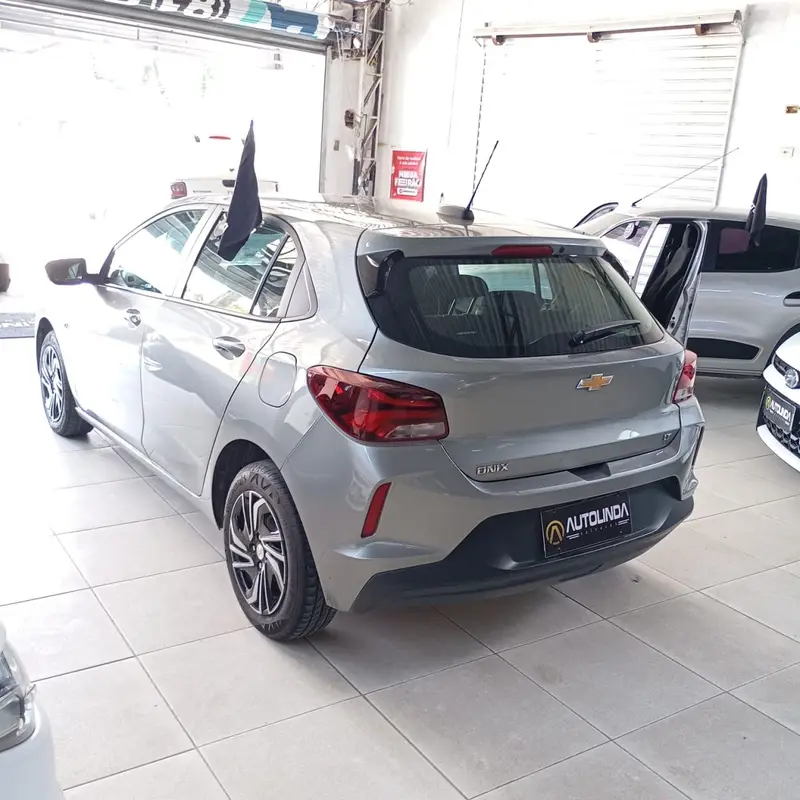 Chevrolet Onix LT 1.0