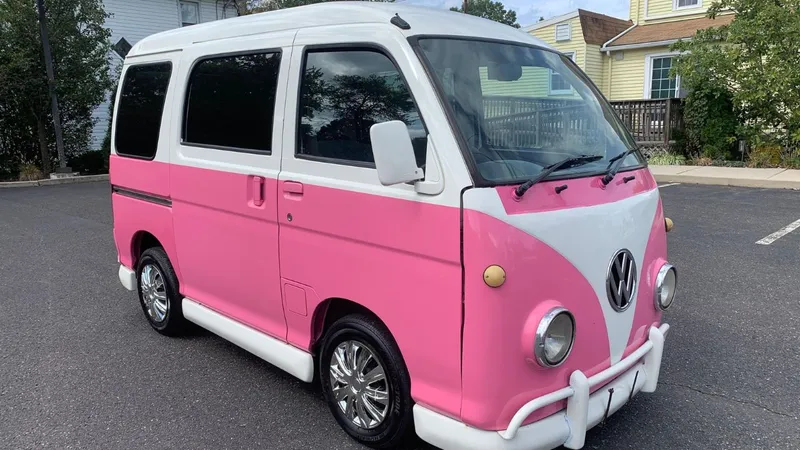 Volkswagen proíbe venda de Towner japonesa transformada em Kombi