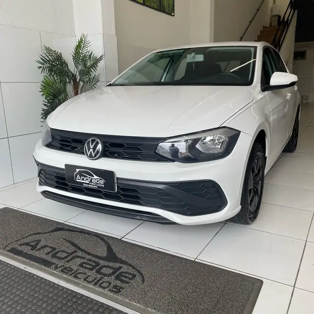 Carro Volkswagen Polo 2024 Track 1.0 Flex 12V 5p