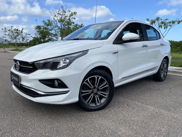 Carro Fiat Cronos 2019 1.8 Precision E.Torq AT6 (Flex)
