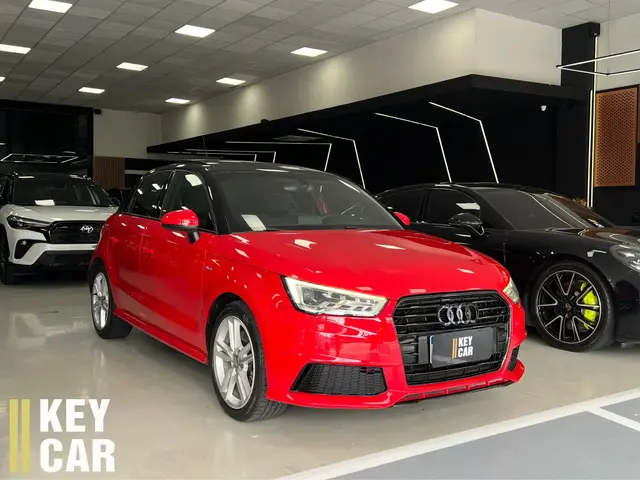 Carro Audi A1 2016 1.8 TFSI Sportback Ambition S Tronic