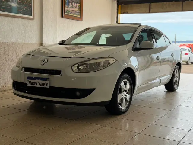 Carro Renault Fluence 2013 2.0 16V Dynamique (Aut) (Flex)