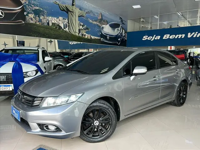 Carro Honda Civic 2014 New  LXR 2.0 i-VTEC (Aut) (Flex)