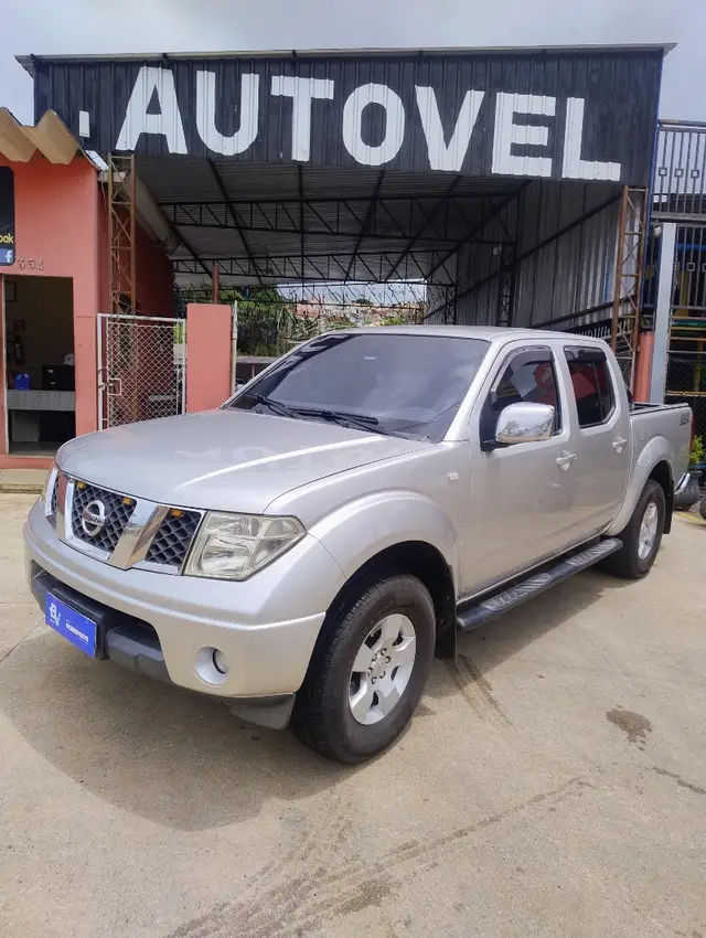 Carro Nissan Frontier 2008 SEL 4x4 2.5 16V (cab. dupla)