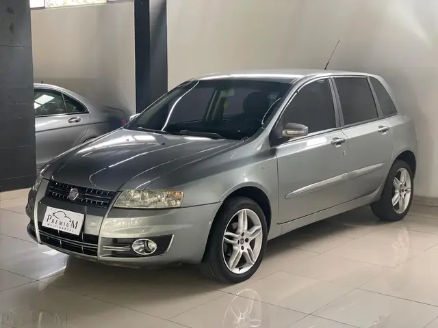 Carro Fiat Stilo 2010 1.8 8V Dualogic (Flex)