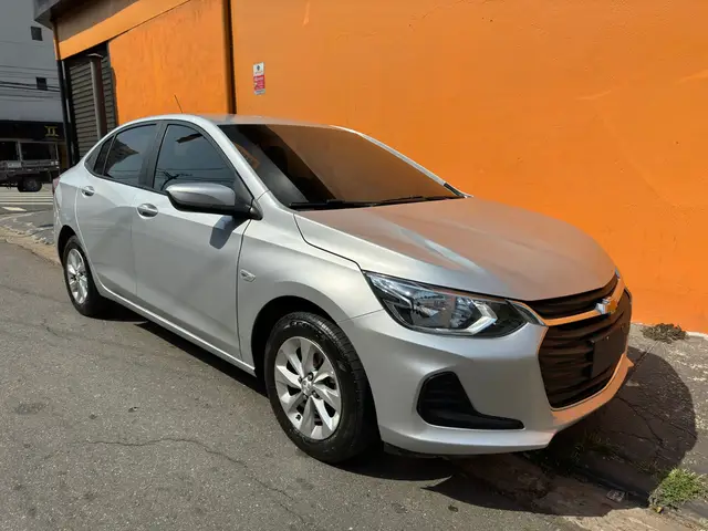 Carro Chevrolet Onix 2023 LT 1.0 Turbo (Aut.)