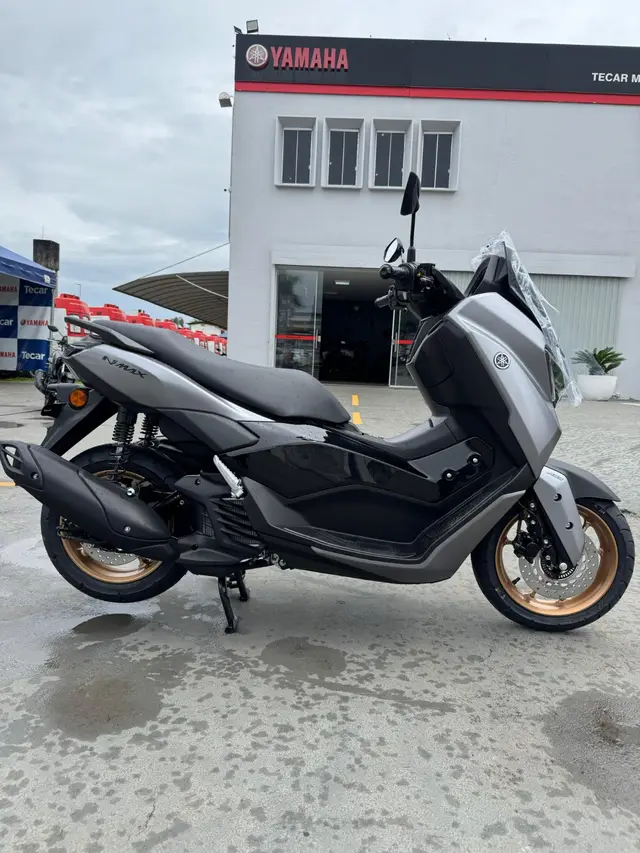 Moto Yamaha NMax 2025 Connected 160 ABS