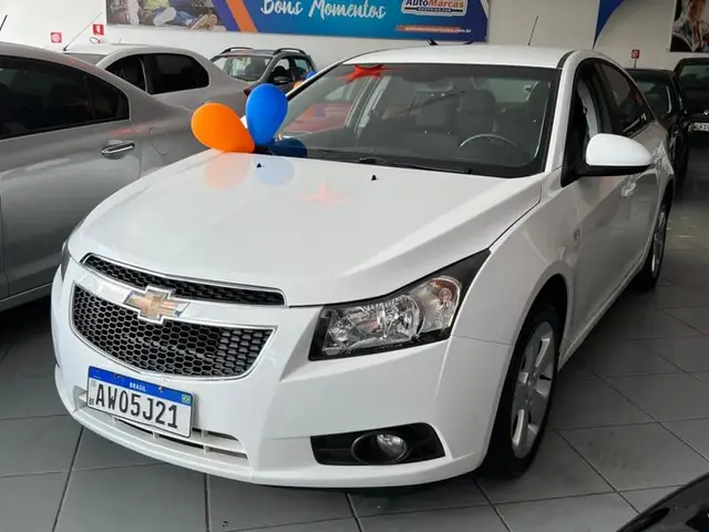 Carro Chevrolet Cruze 2013 LT 1.8 16V Ecotec (Flex)