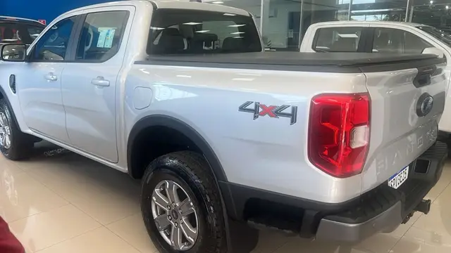Carro Ford Ranger Cabine Dupla 2025 XLS 2.0 4x4