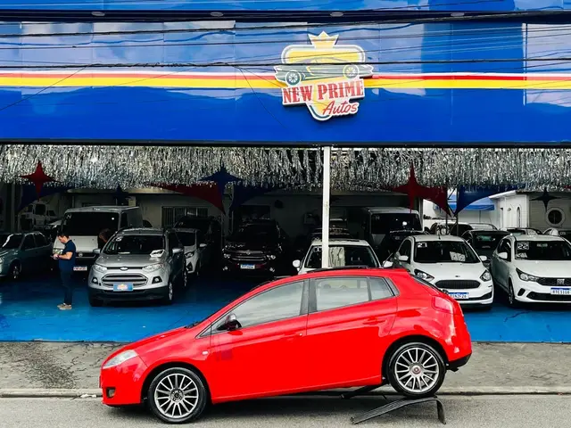 Carro Fiat Bravo 2013 Sporting 1.8 16V Dualogic (Flex)