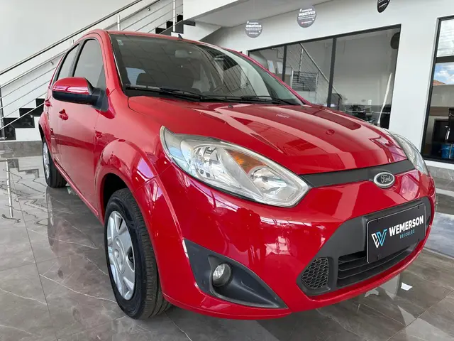 Carro Ford Fiesta Hatch 2013 SE Rocam 1.6 (Flex)
