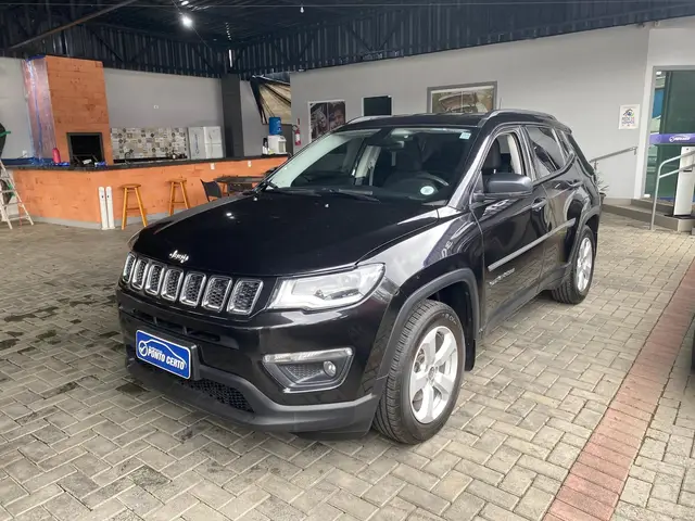 Carro Jeep Compass 2018 2.0 Sport 4x2 (Aut) (Flex)