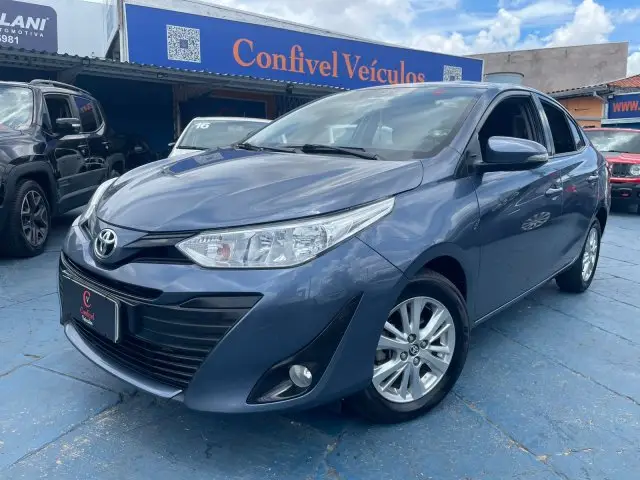 Toyota Yaris Sedan 1.5 XL CVT (Flex)