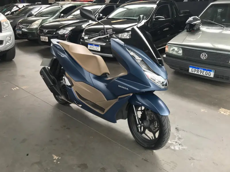 Honda PCX 160 DLX ABS