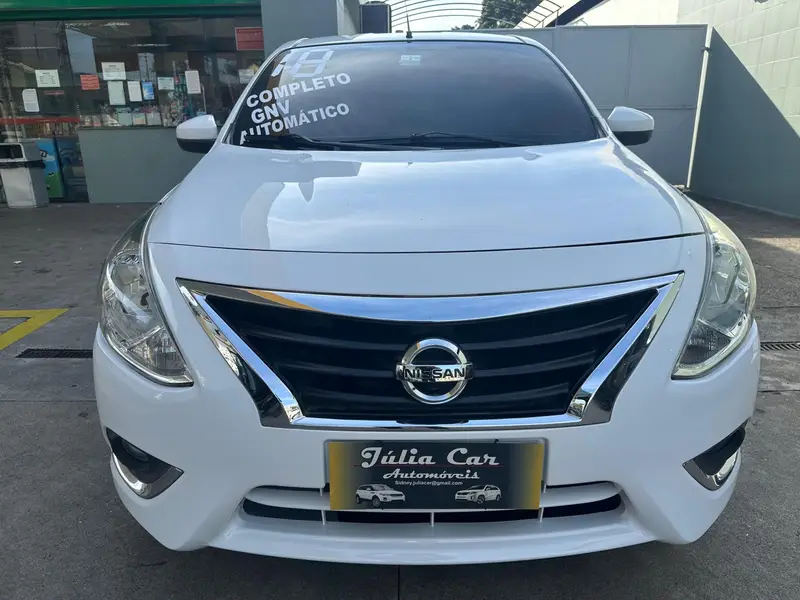 Nissan Versa 1.6 16V SV FlexStart CVT (Flex)