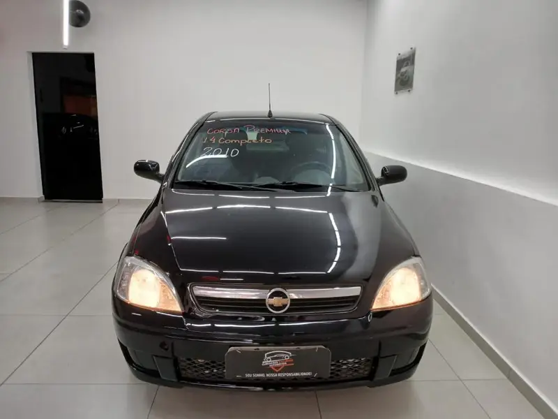 Chevrolet Corsa Sedan Premium 1.4 (Flex)