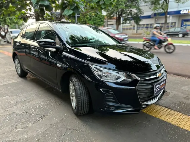 Carro Chevrolet Onix 2023 LT 1.0 Turbo