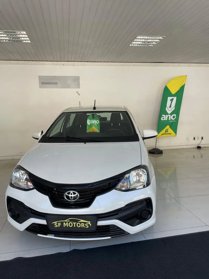 Toyota Etios X 1.3 (Flex)