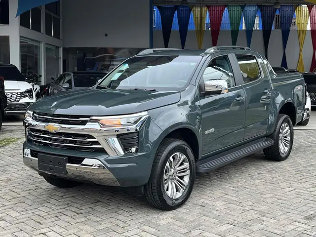 Carro Chevrolet S10 Cabine Dupla 2025 High Country 2.8 Turbodiesel (Aut.)