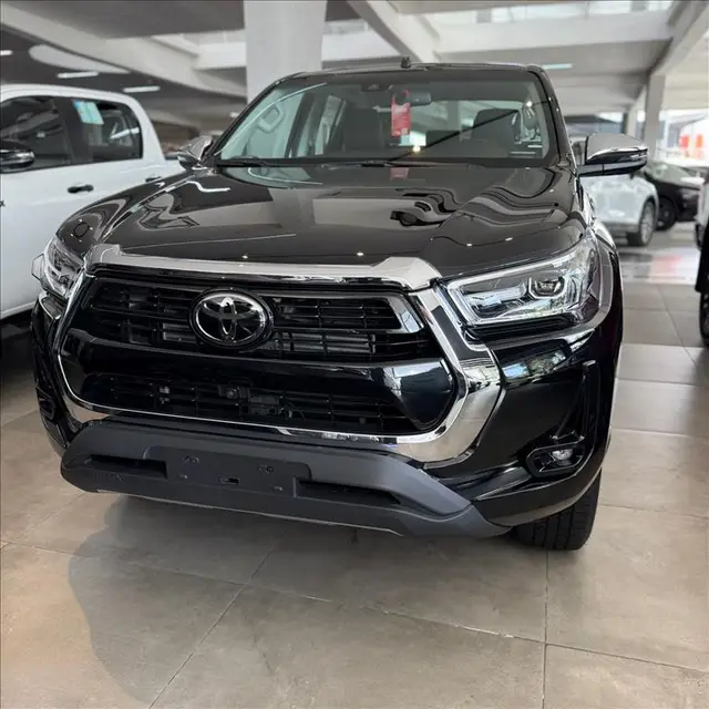 Carro Toyota Hilux Cabine Dupla 2024 SRX 4x4 2.8 Diesel