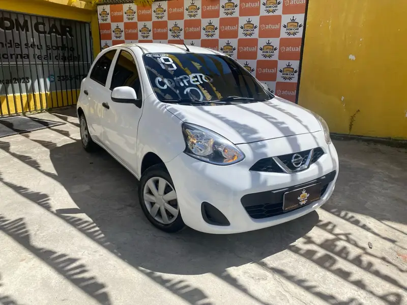 Nissan March 1.0 12V S (Flex)