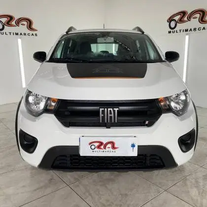Carro Fiat Mobi 2024 Trekking 1.0