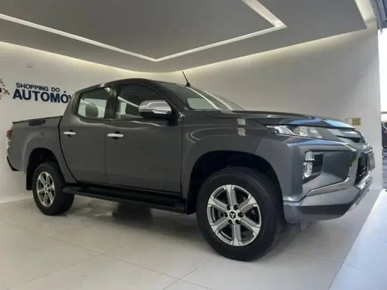 Carro Mitsubishi L200 Triton Sport 2022 HPE 2.4 DID-H 4x4 (Aut)