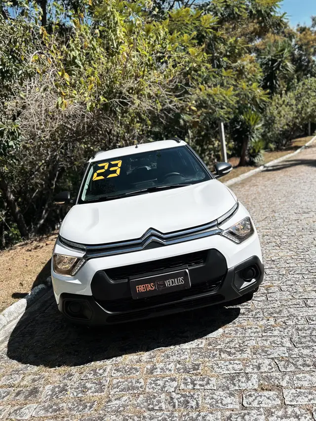 Carro Citroën C3 2023 Feel  1.0 (Flex)