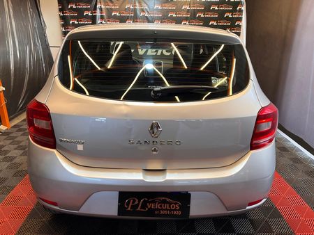 Sandero Authentique HIi-Power 1.0 16V (Flex)