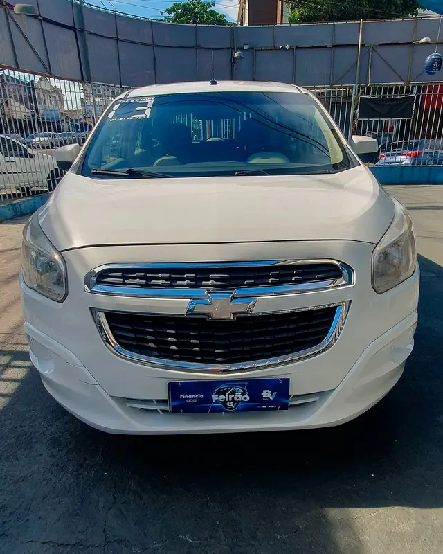 Carro Chevrolet Spin 2013 LT 5S 1.8 (Aut) (Flex)