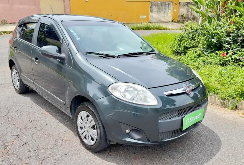 Fiat Palio Attractive 1.0 Evo (Flex)