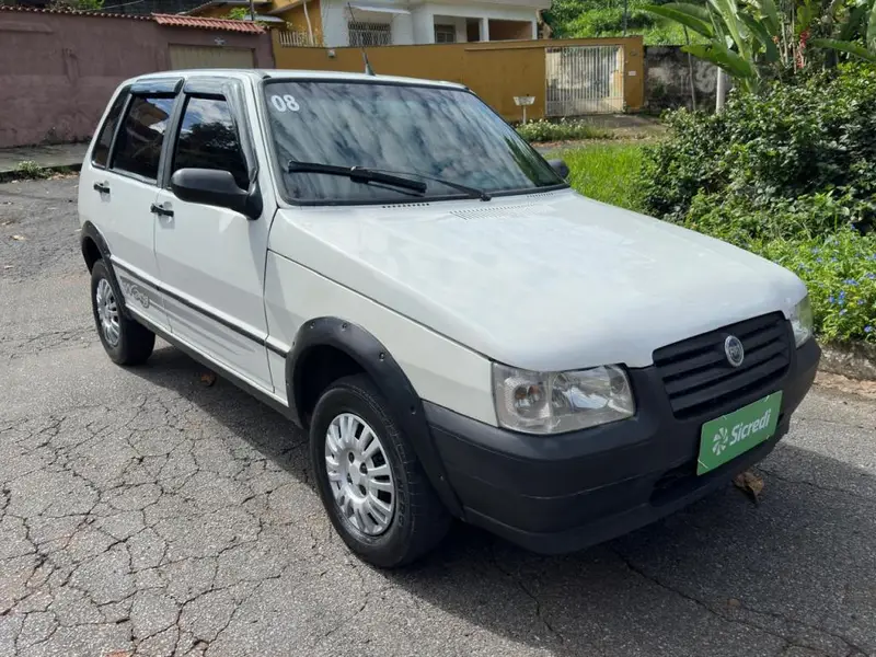 Fiat Uno Mille Fire 1.0 (Flex) 4P