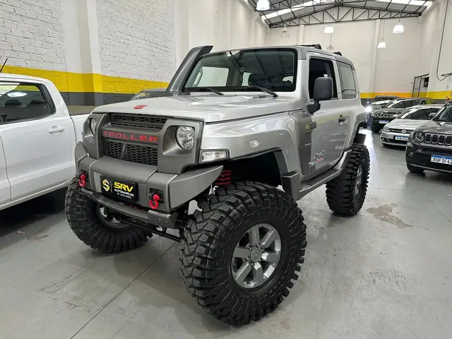 Carro Troller T4 2015 3.2 XLT Diesel