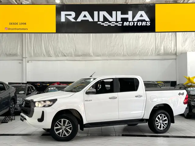Carro Toyota Hilux Cabine Dupla 2024 STD Power Pack 4x4 2.8 Diesel