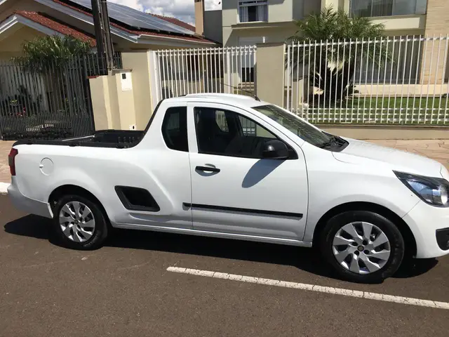 Carro Chevrolet Montana 2013 LS 1.4 (Flex)