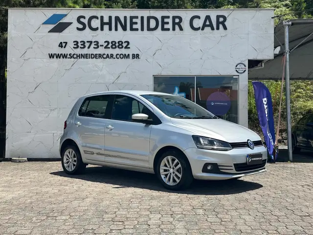 Carro Volkswagen Fox 2019 1.6 MSI Connect I-Motion (Flex)