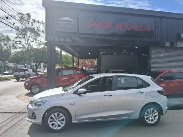 Carro Chevrolet Onix 2023 LT 1.0 Turbo