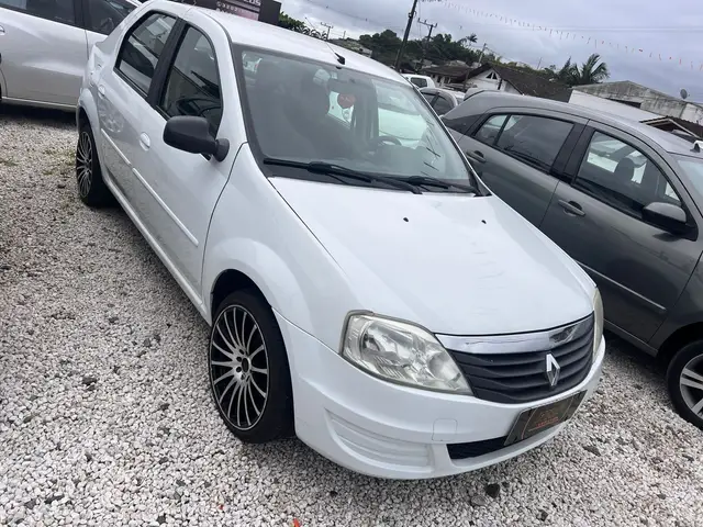 Carro Renault Logan 2012 Expression 1.0 16V (flex)