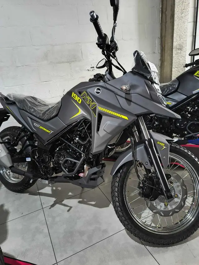 Carro Dafra NH 2025 190