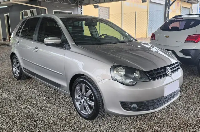 Carro Volkswagen Polo 2012 Hatch 1.6 VHT Total Flex