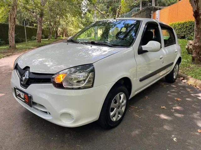 Carro Renault Clio 2016 Expression 1.0 16V (Flex)