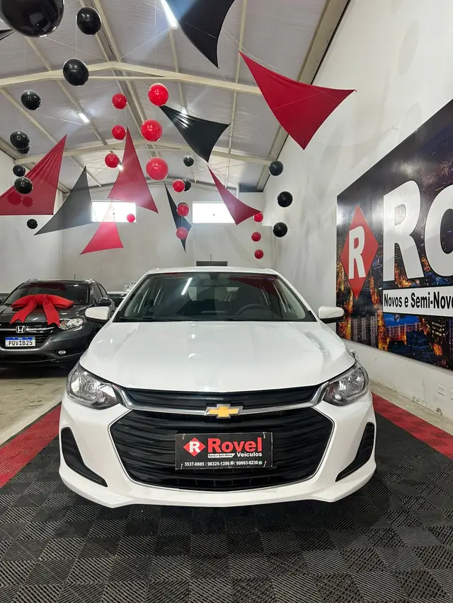 Carro Chevrolet Onix 2023 LT 1.0