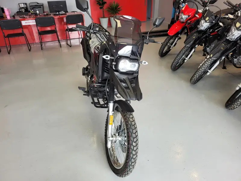 Shineray SHI 175 EFI